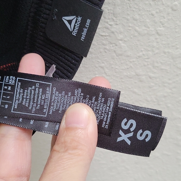 Reebok PureMove Sports Bra size XS/S - Picture 4 of 4